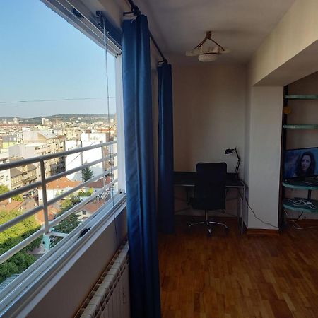 Top Studio Belgrade Luaran gambar